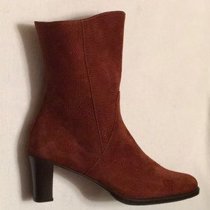 Diamante Suede Side Zip Ankle Boots sz 9